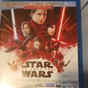 Disney Star Wars: The Last Jedi Blu-ray - Red and Black